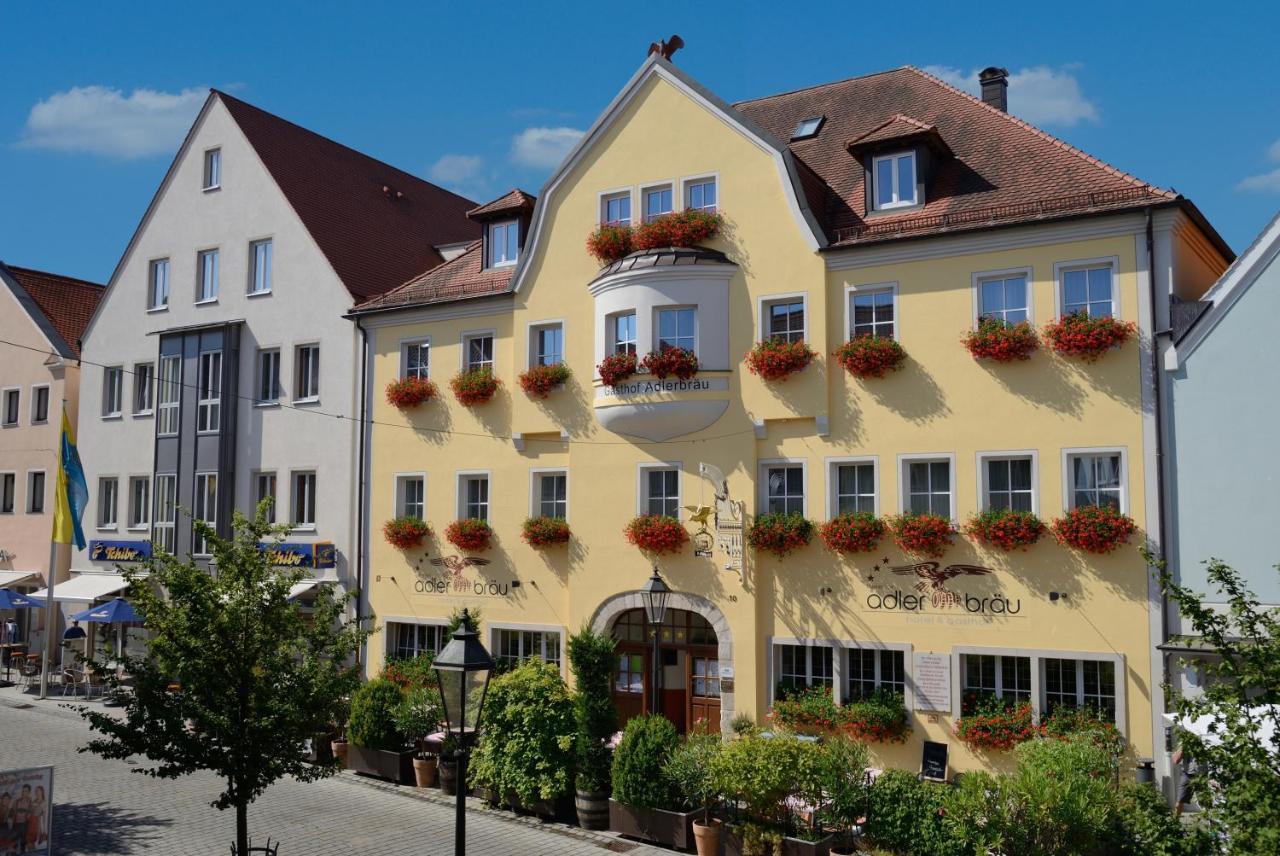 Land-Gut-Hotel Hotel Adlerbraeu Gunzenhausen Esterno foto